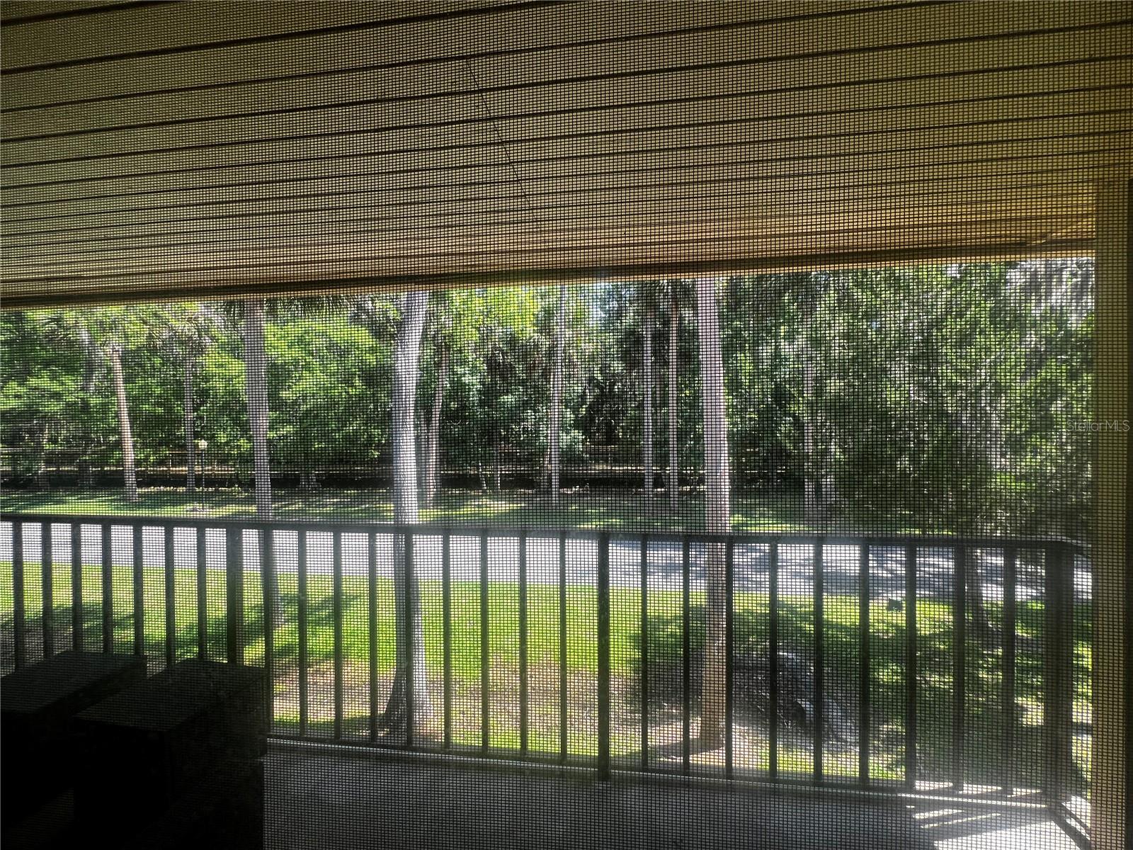 LAKESIDE CONDO APTS - Residential Lease