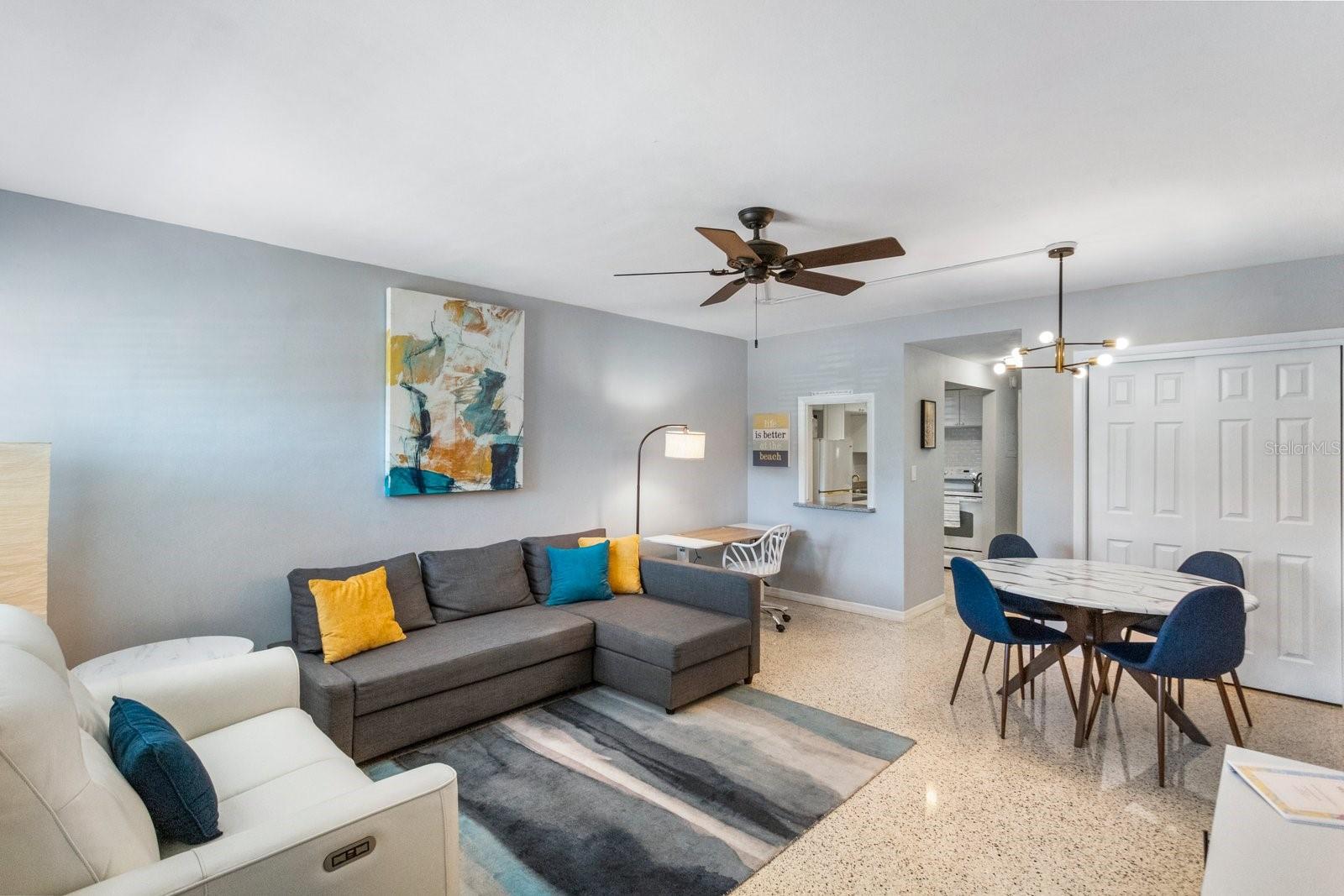 CAROL APTS CONDO - Residential