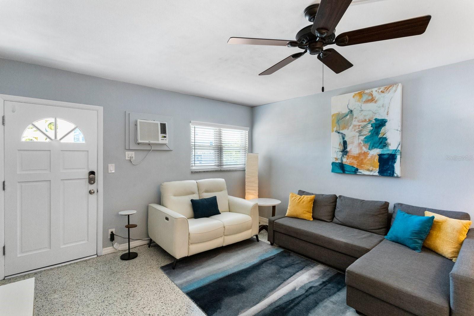 CAROL APTS CONDO - Residential