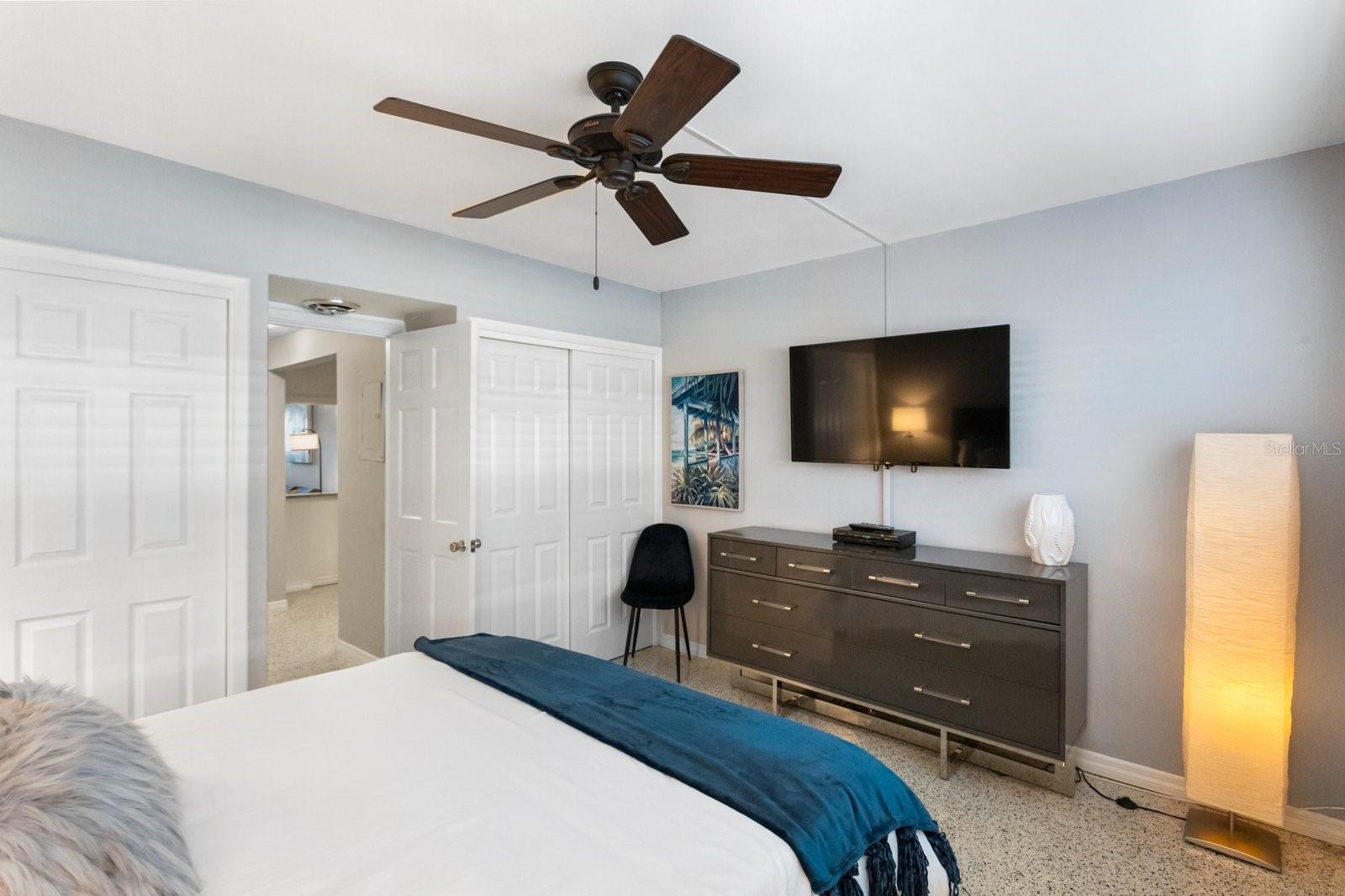 CAROL APTS CONDO - Residential