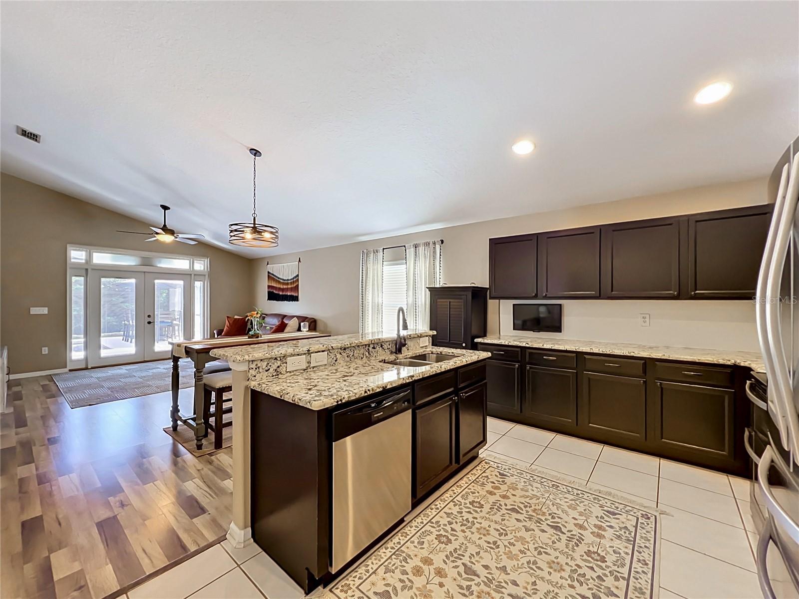 2886 SWEETSPIRE CIRCLE