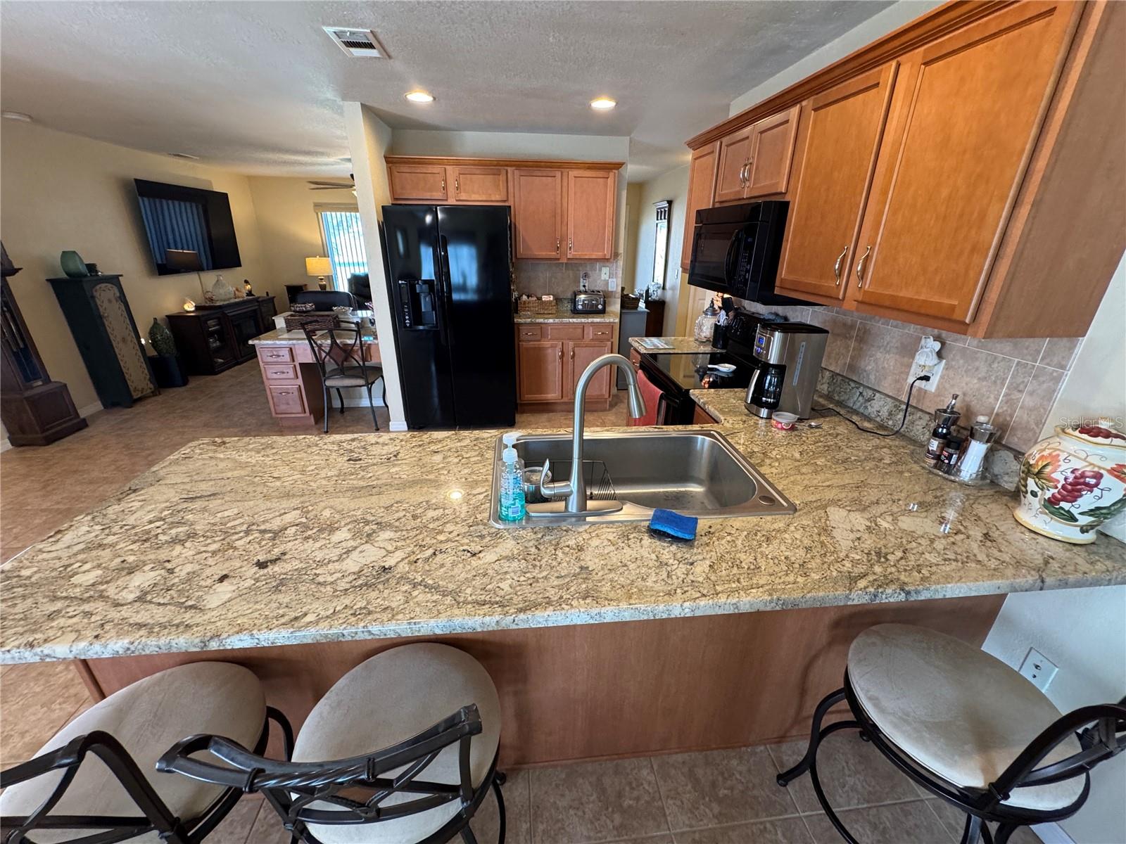 SPRING HILL - Residential