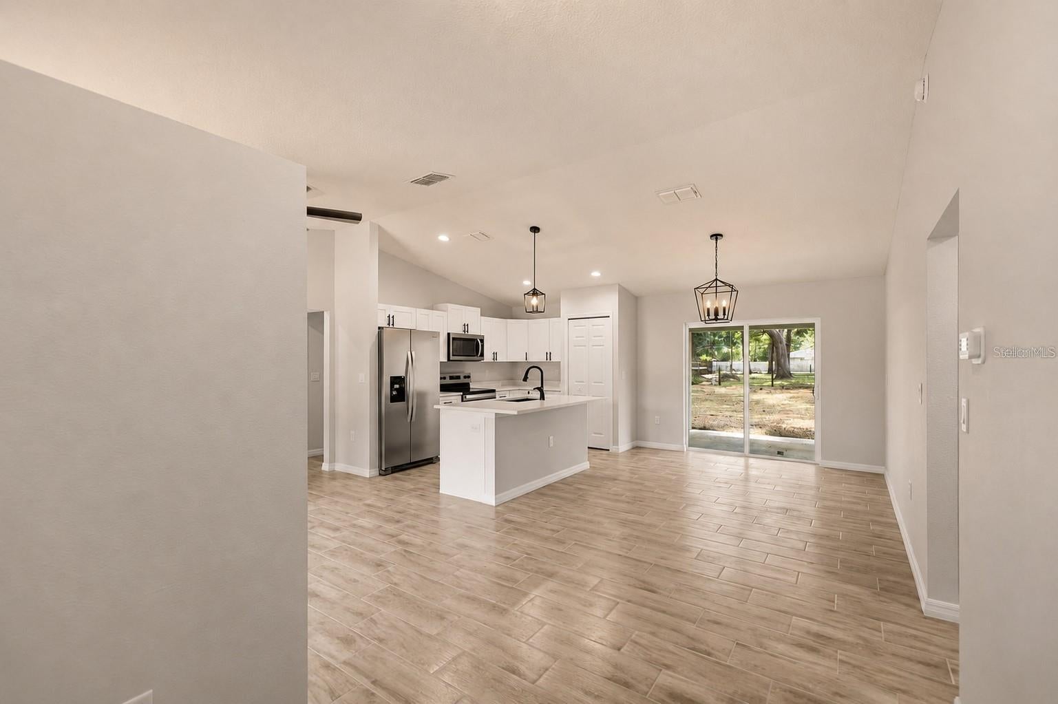 5894 NW 63RD PLACE
