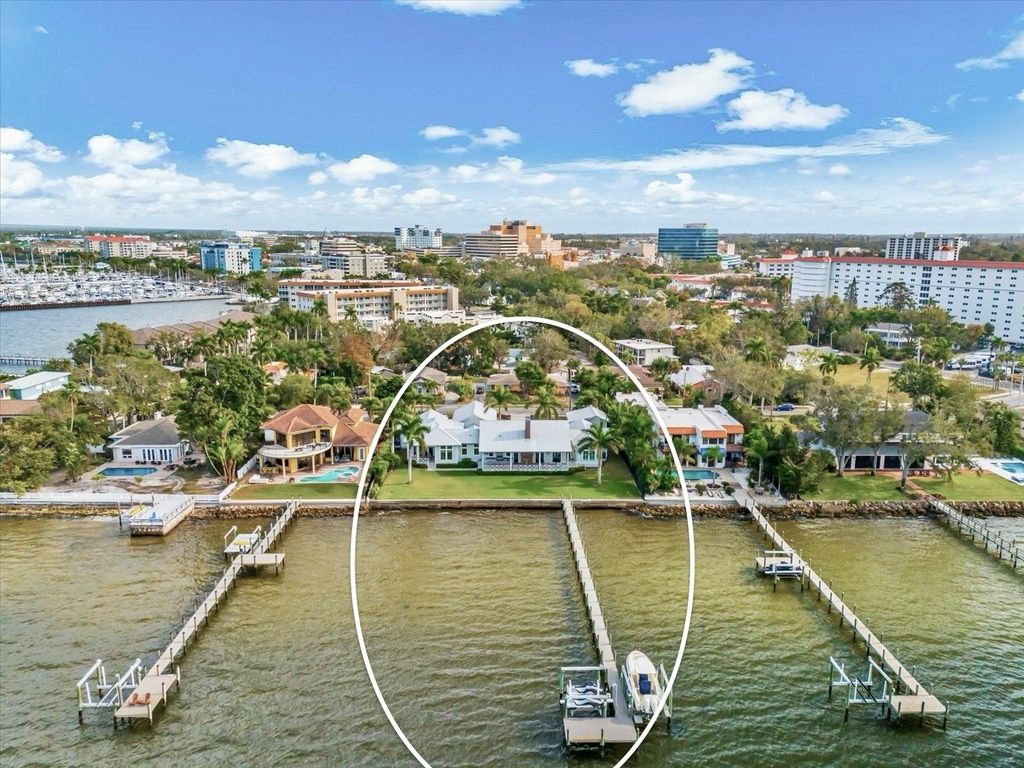 Photo of 213 N 18th Street W, Bradenton, FL 34205 (MLS # A4677502)