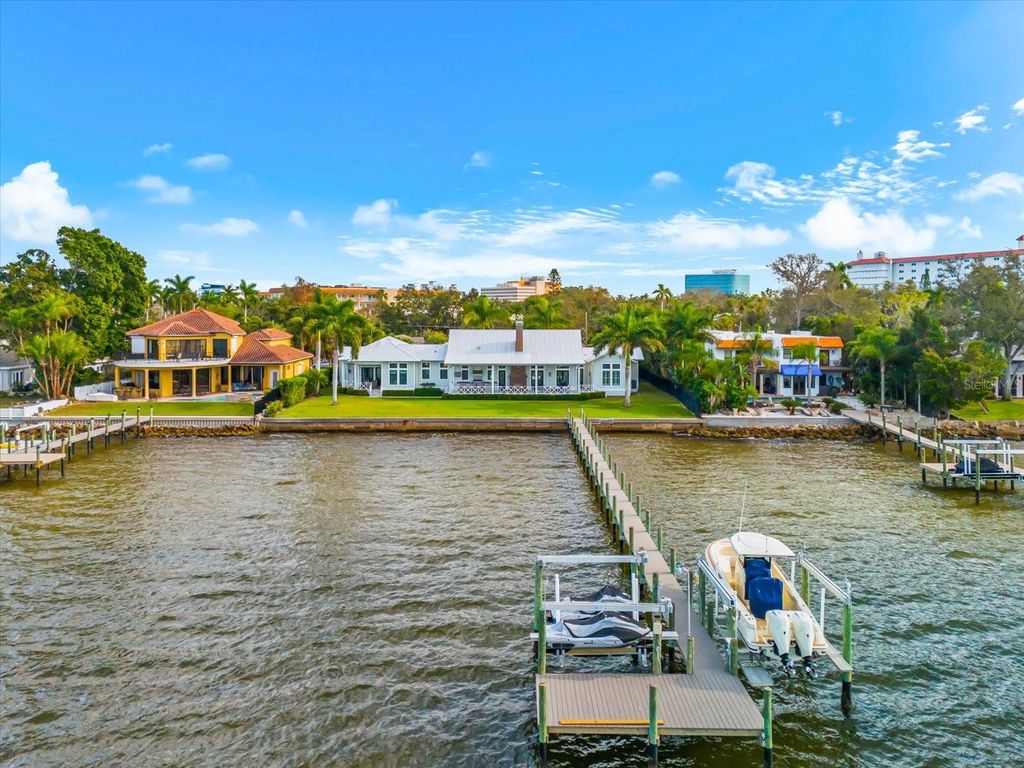 Photo of 213 N 18th Street W, Bradenton, FL 34205 (MLS # A4677502)