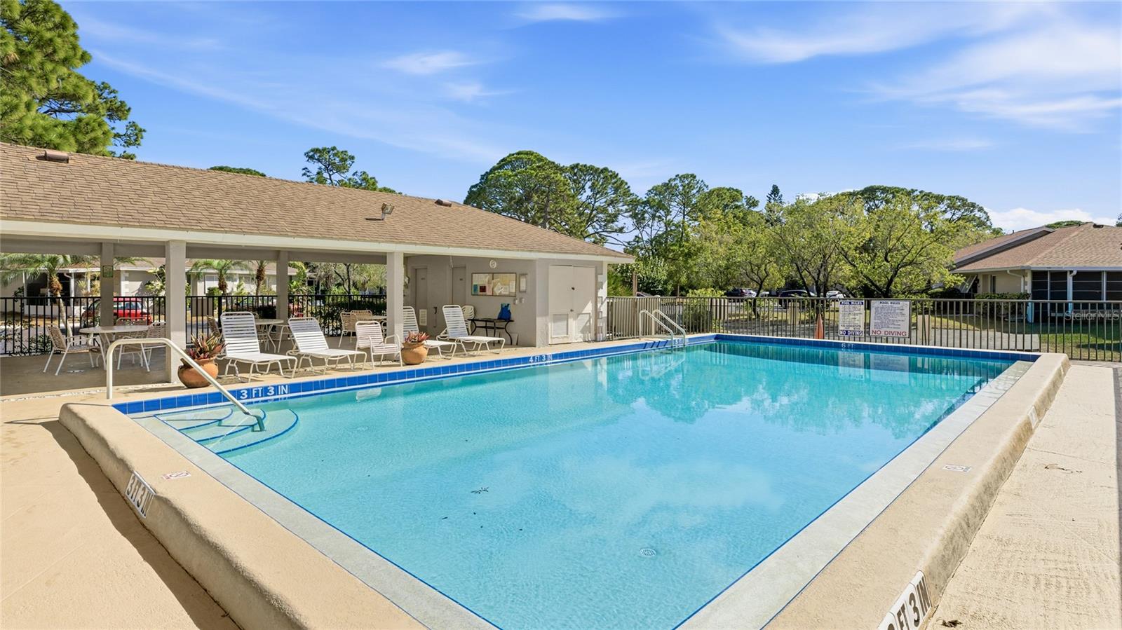 JEFFERSON PINES - Residential