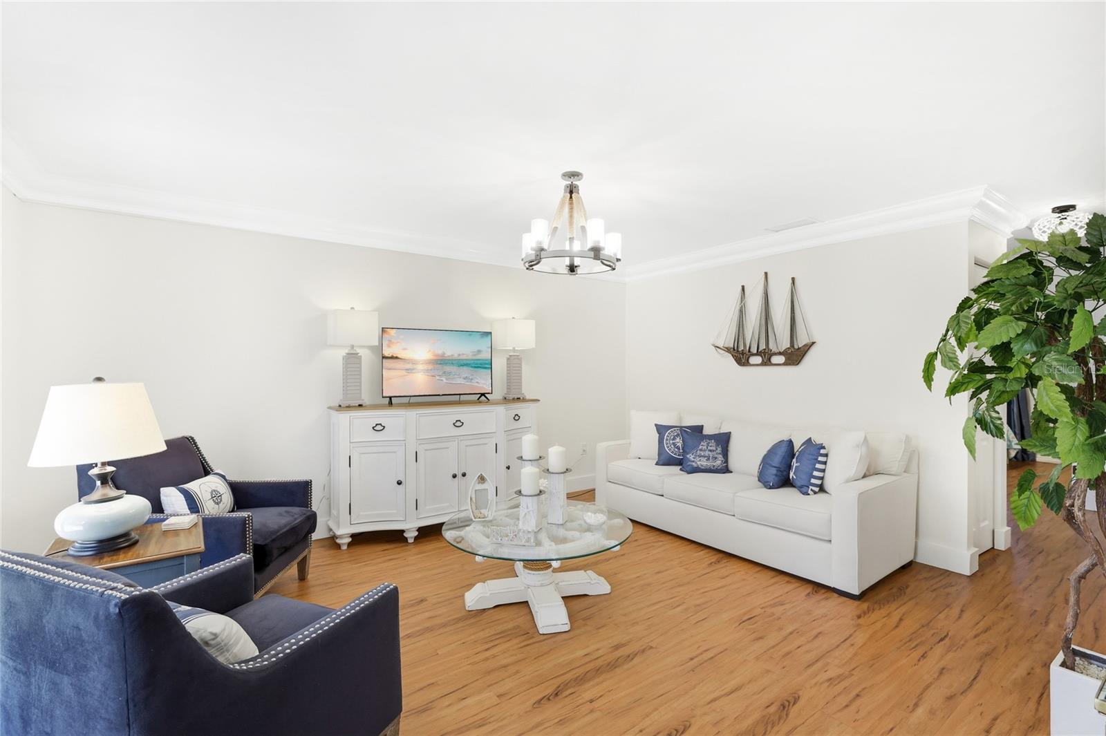 JEFFERSON PINES - Residential