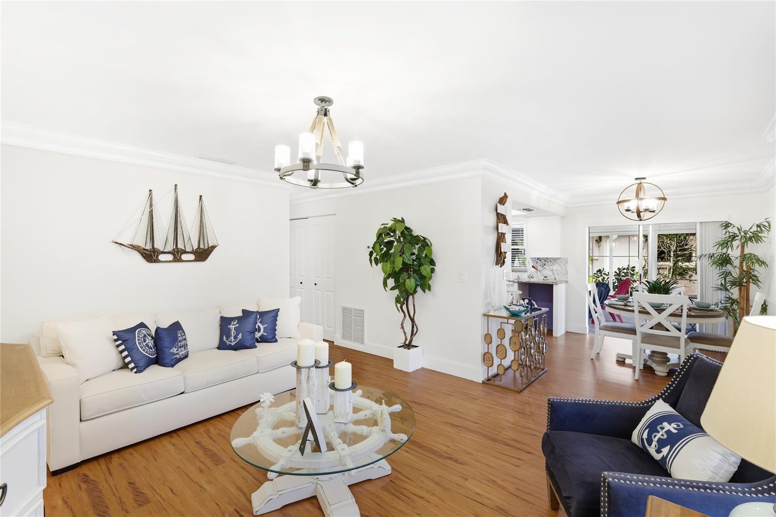 JEFFERSON PINES - Residential