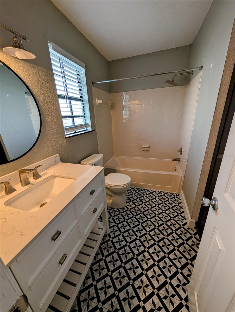 CARROLL OAKS - Residential