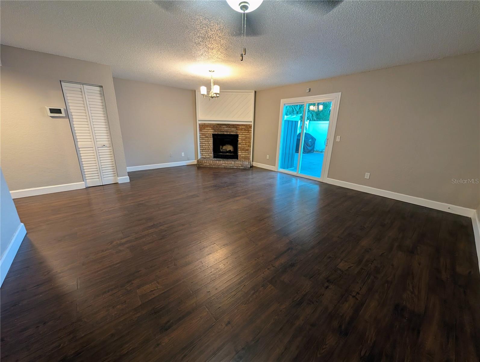 CARROLL OAKS - Residential