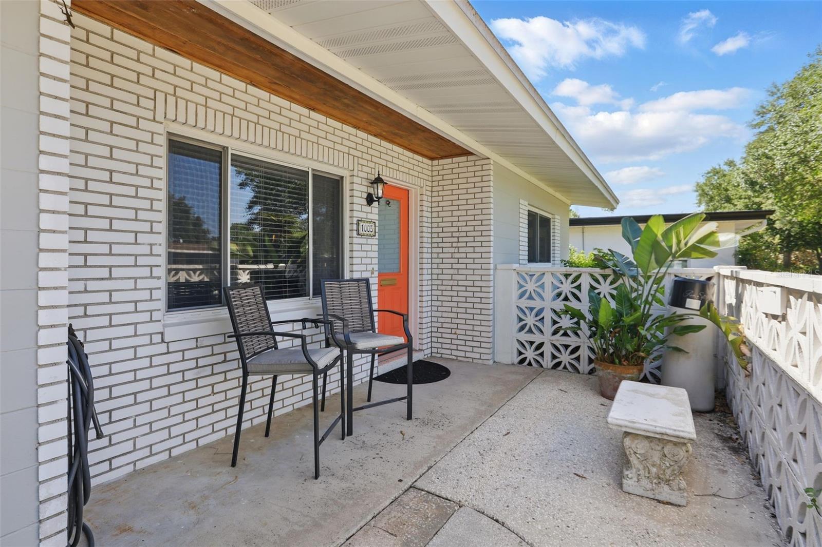 1005 CATALPA LANE