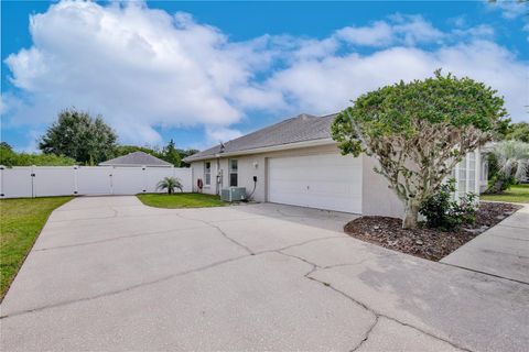 A home in SAINT CLOUD