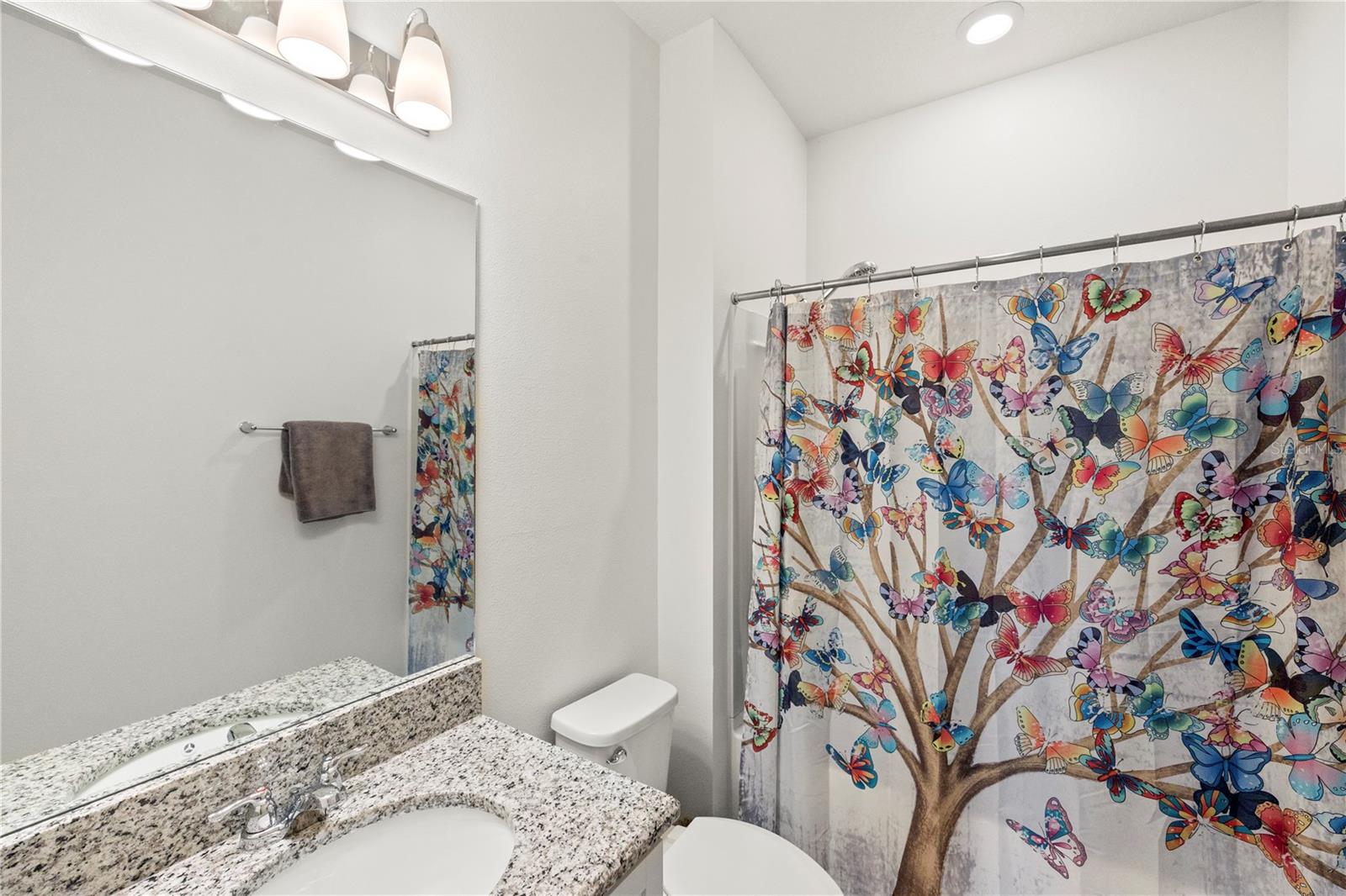 GRADY POINTE - Residential