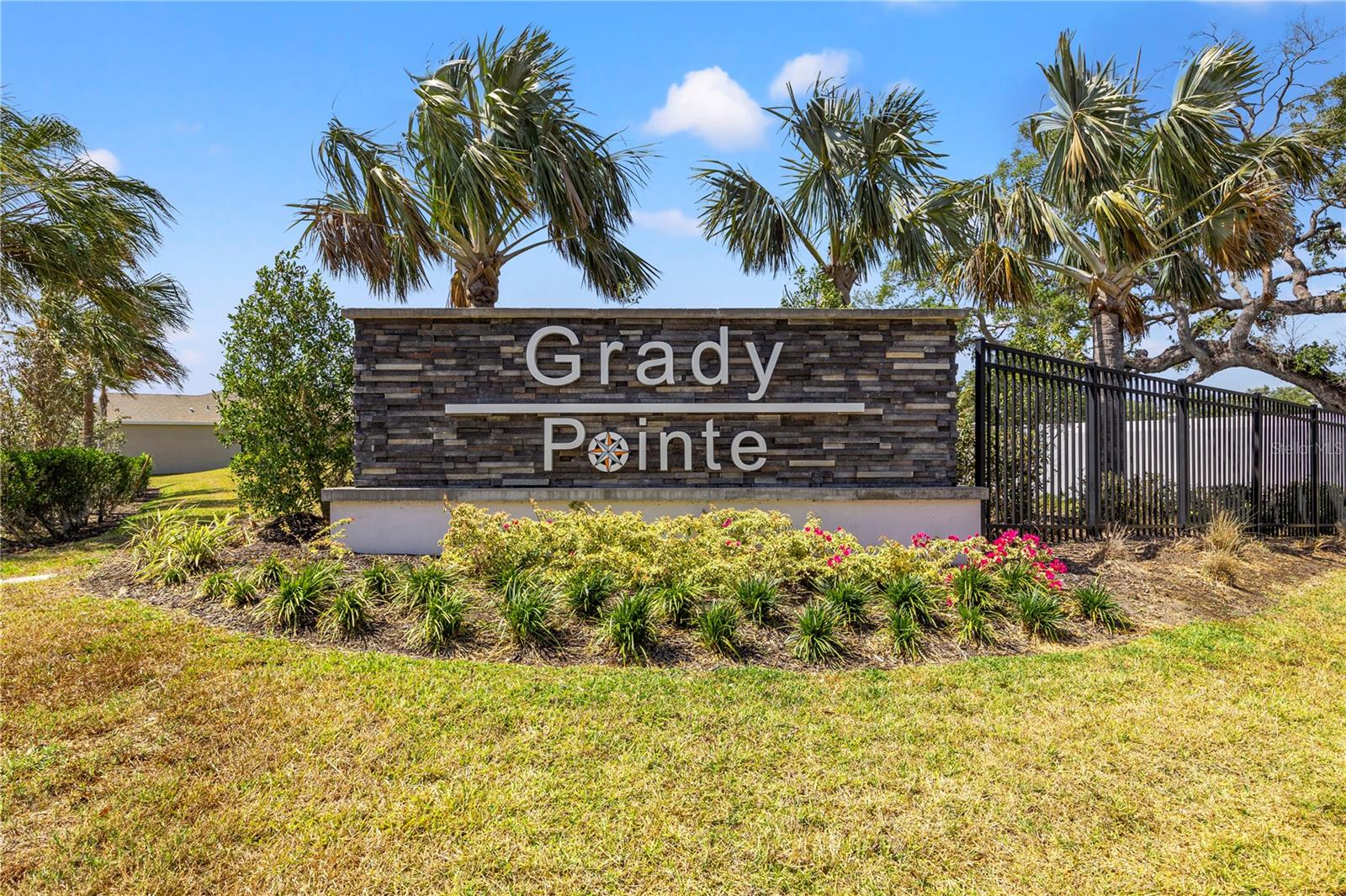 GRADY POINTE - Residential
