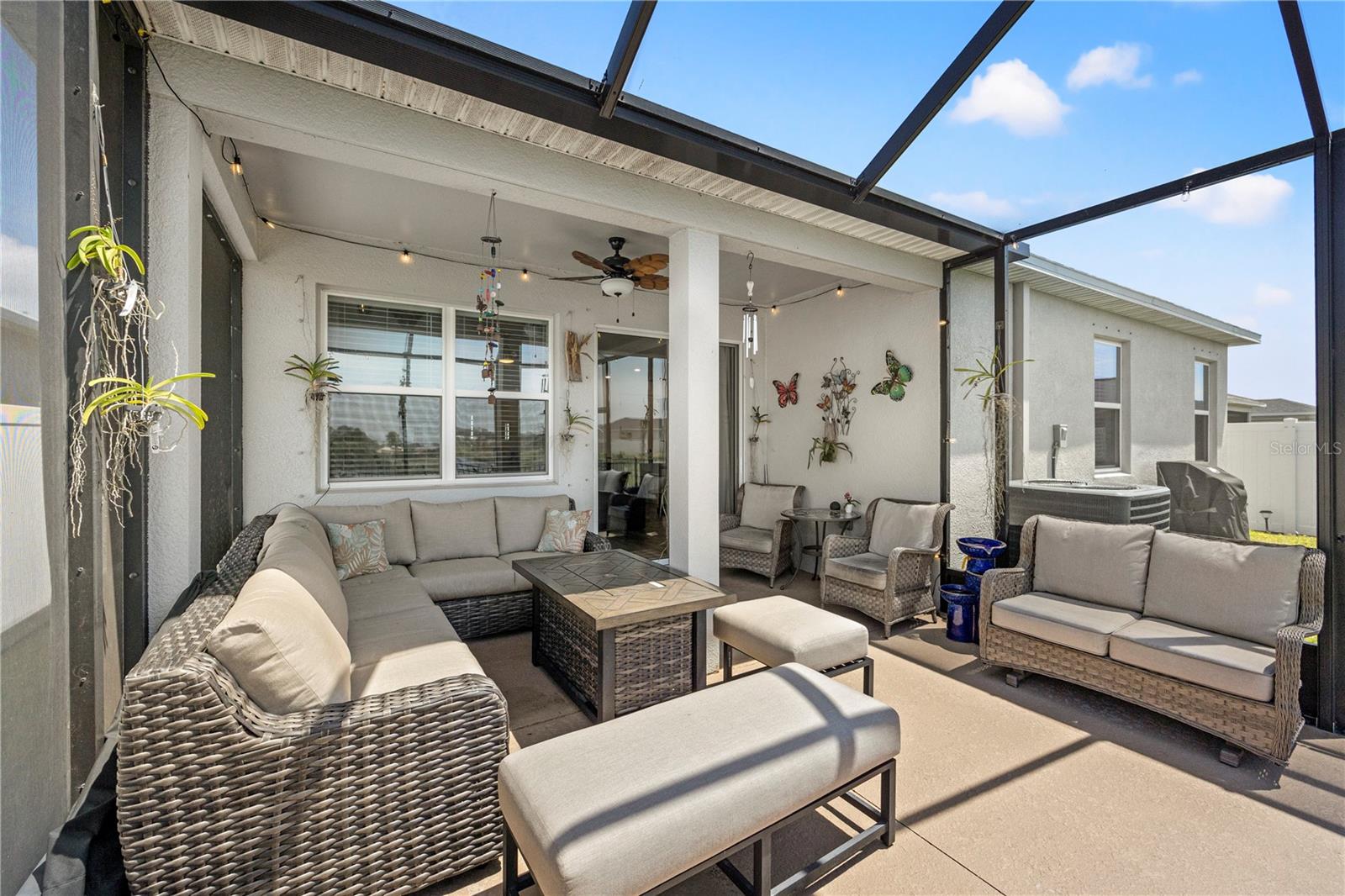 GRADY POINTE - Residential