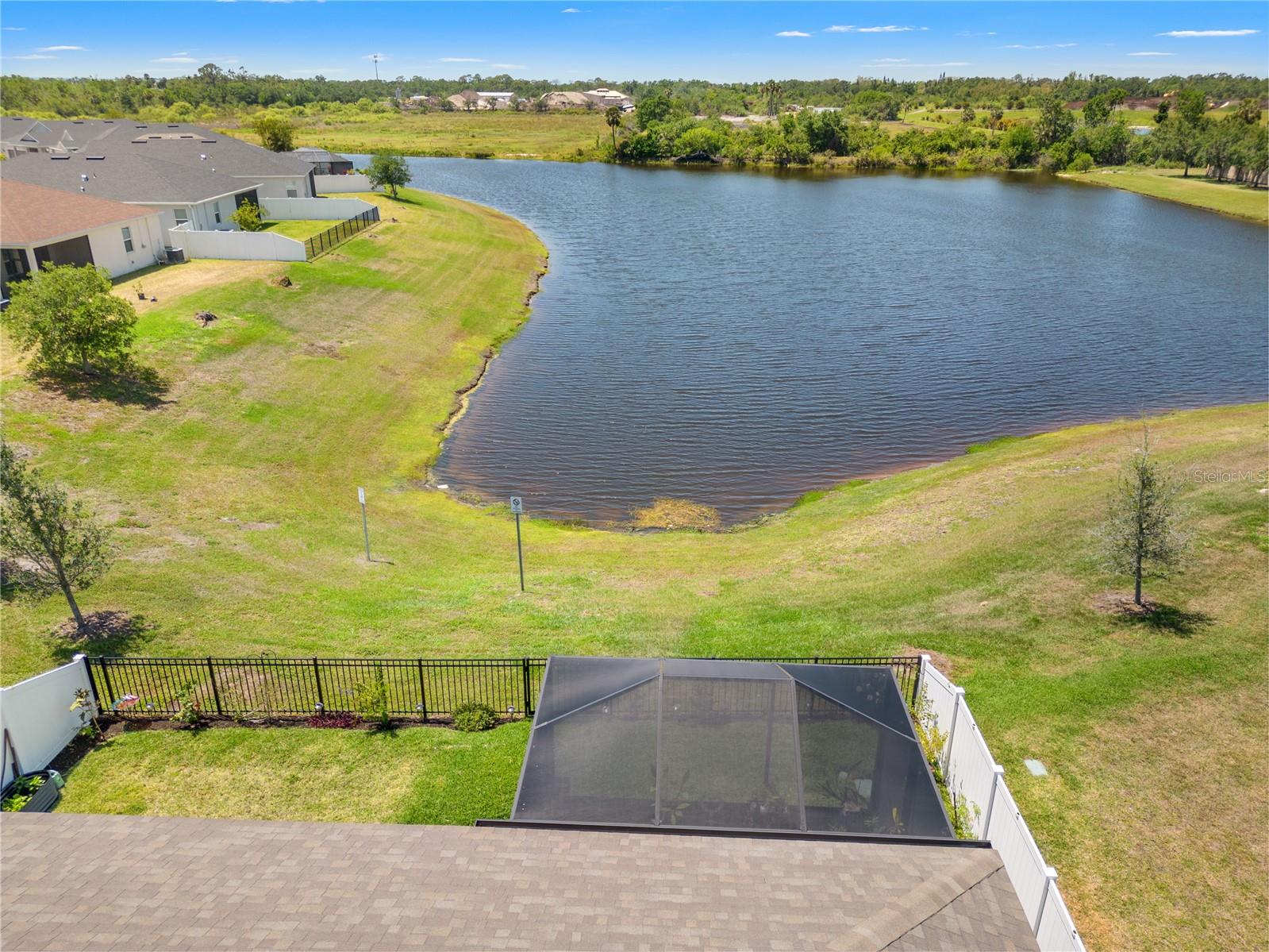 GRADY POINTE - Residential