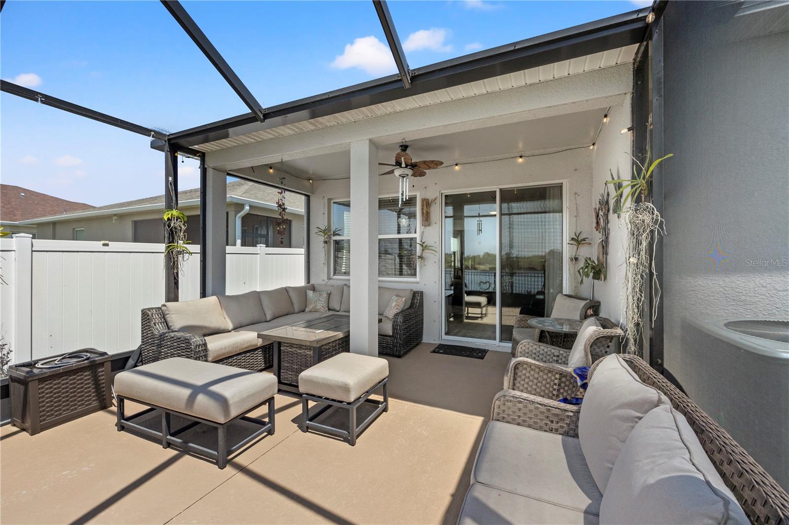 GRADY POINTE - Residential