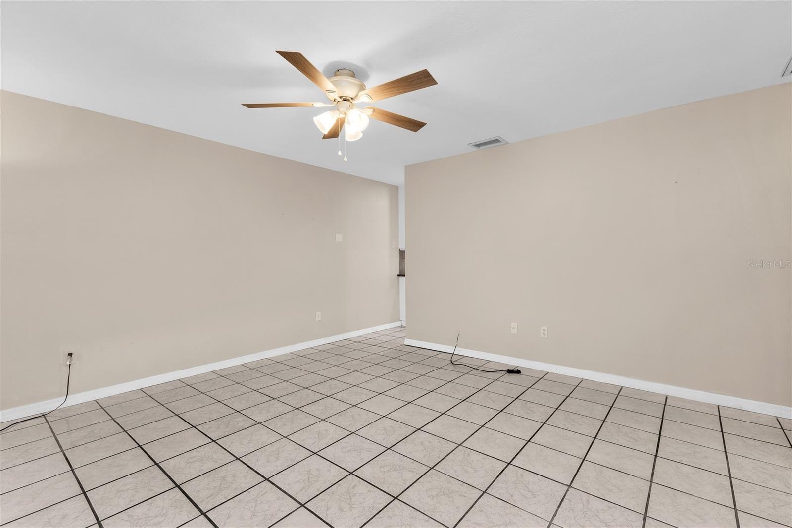 VENICE GROVES REP - Residential