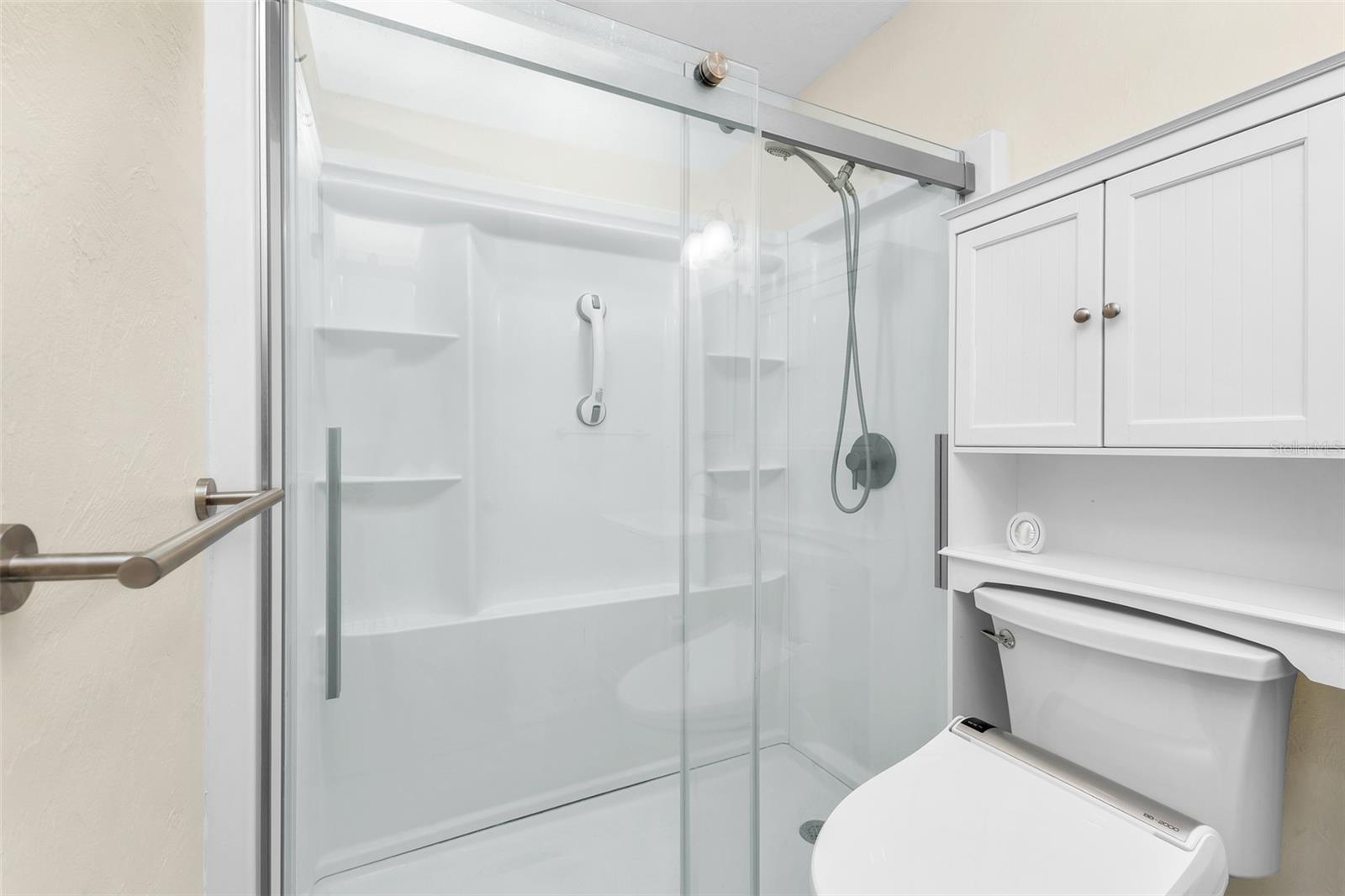 VENICE GROVES REP - Residential