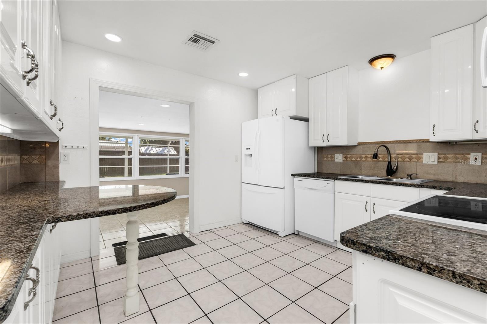 VENICE GROVES REP - Residential