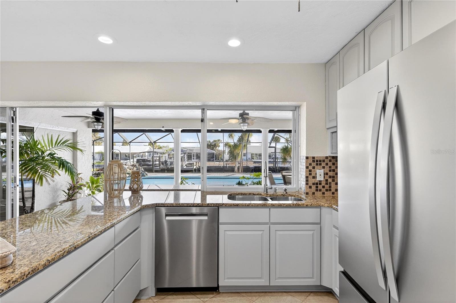 APOLLO BEACH UNIT 13 PT 1 RE - Residential