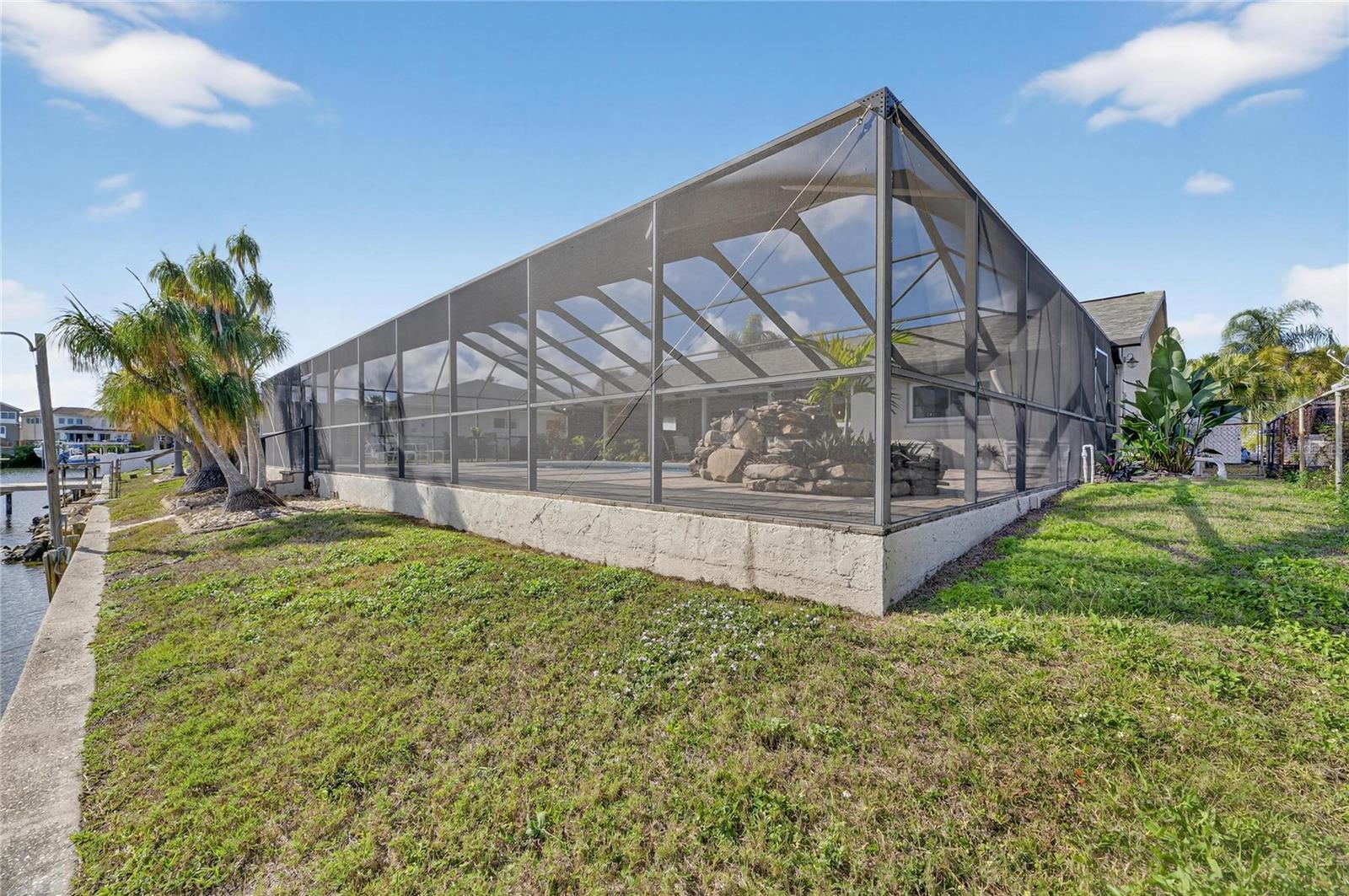 APOLLO BEACH UNIT 13 PT 1 RE - Residential