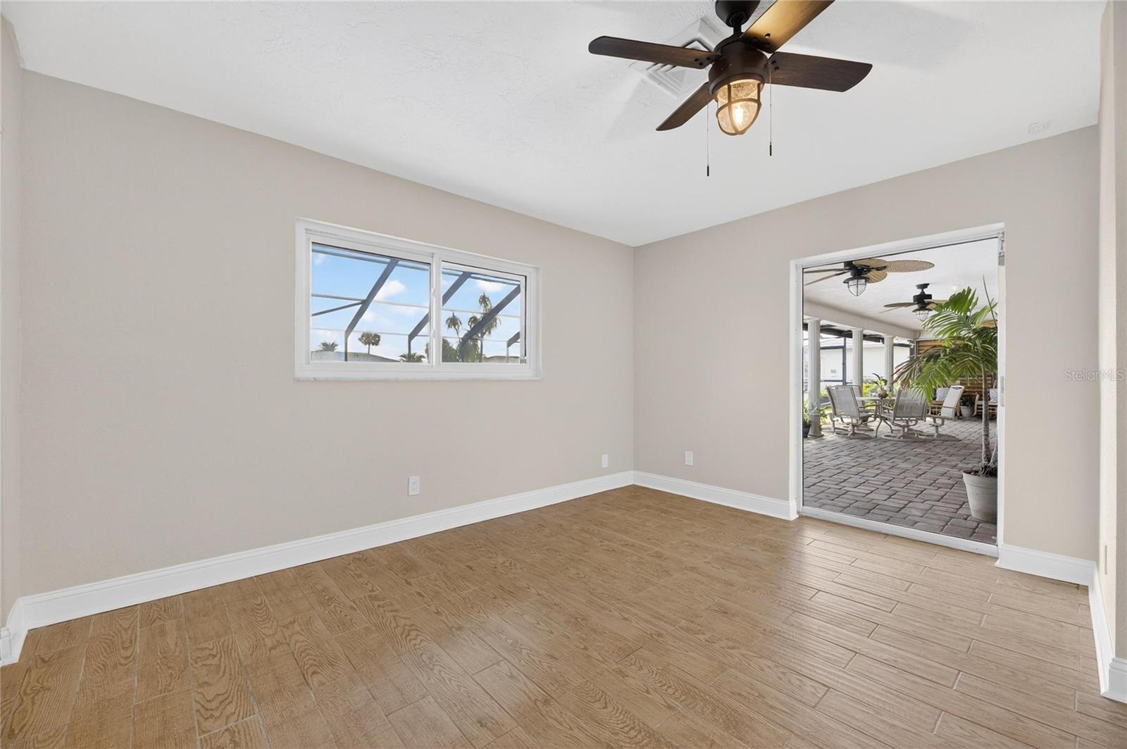 APOLLO BEACH UNIT 13 PT 1 RE - Residential