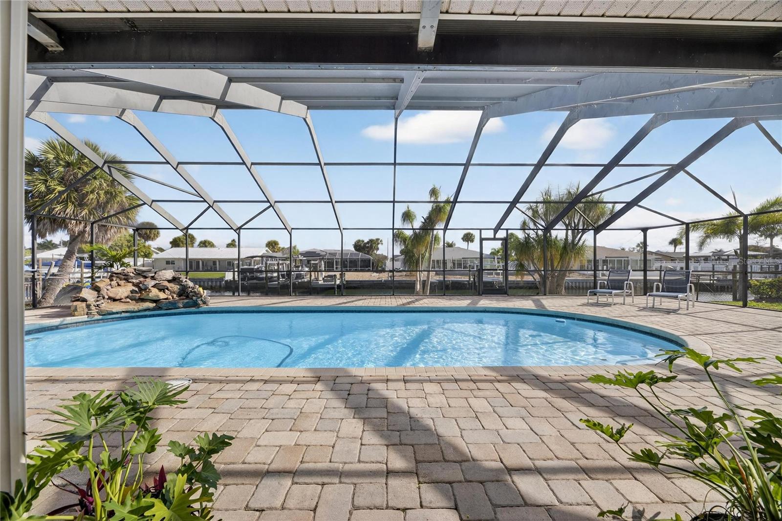 6307 COTTONWOOD LANE