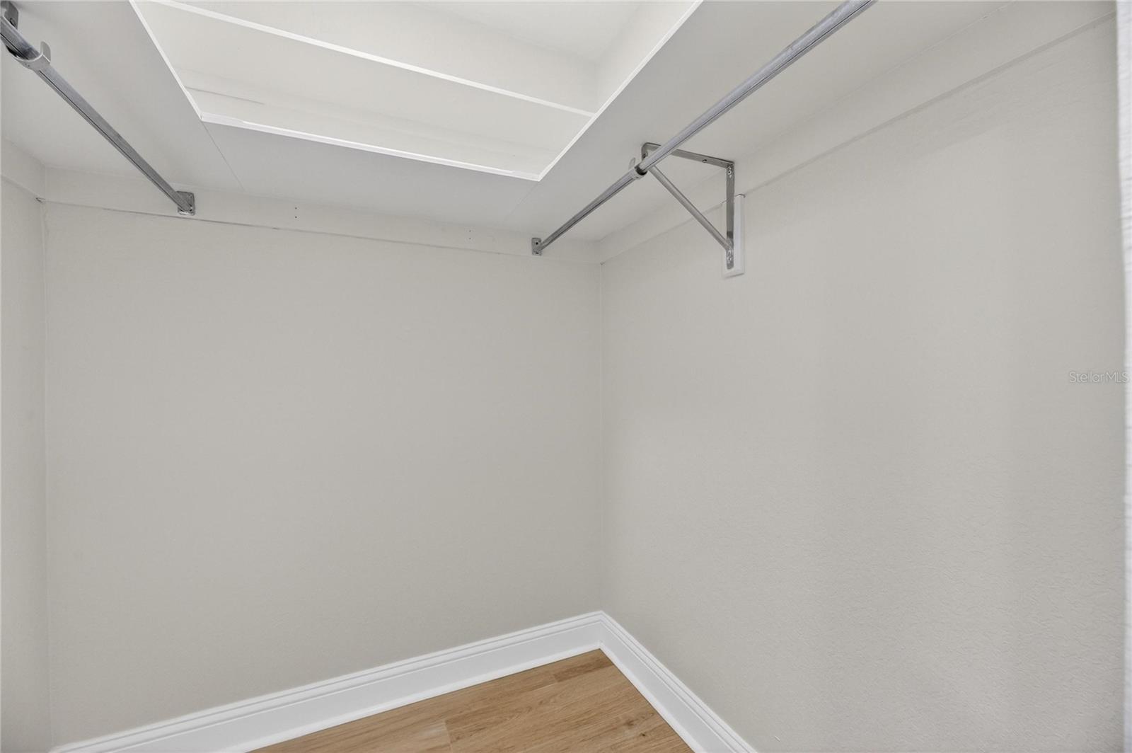 APOLLO BEACH UNIT 13 PT 1 RE - Residential