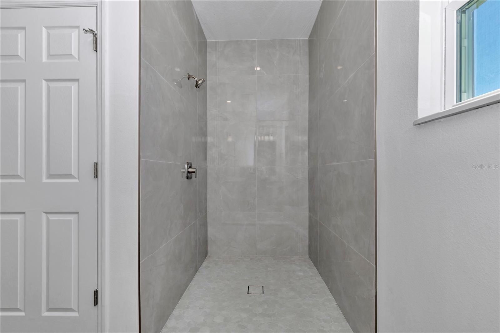 CITRUS SPGS UNIT 11 - Residential