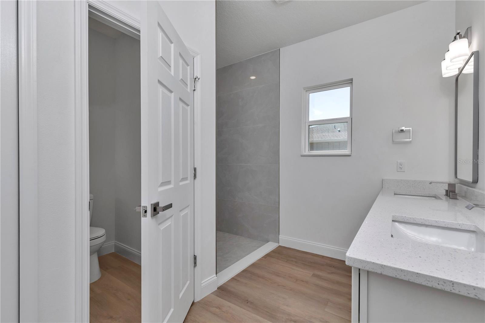CITRUS SPGS UNIT 11 - Residential