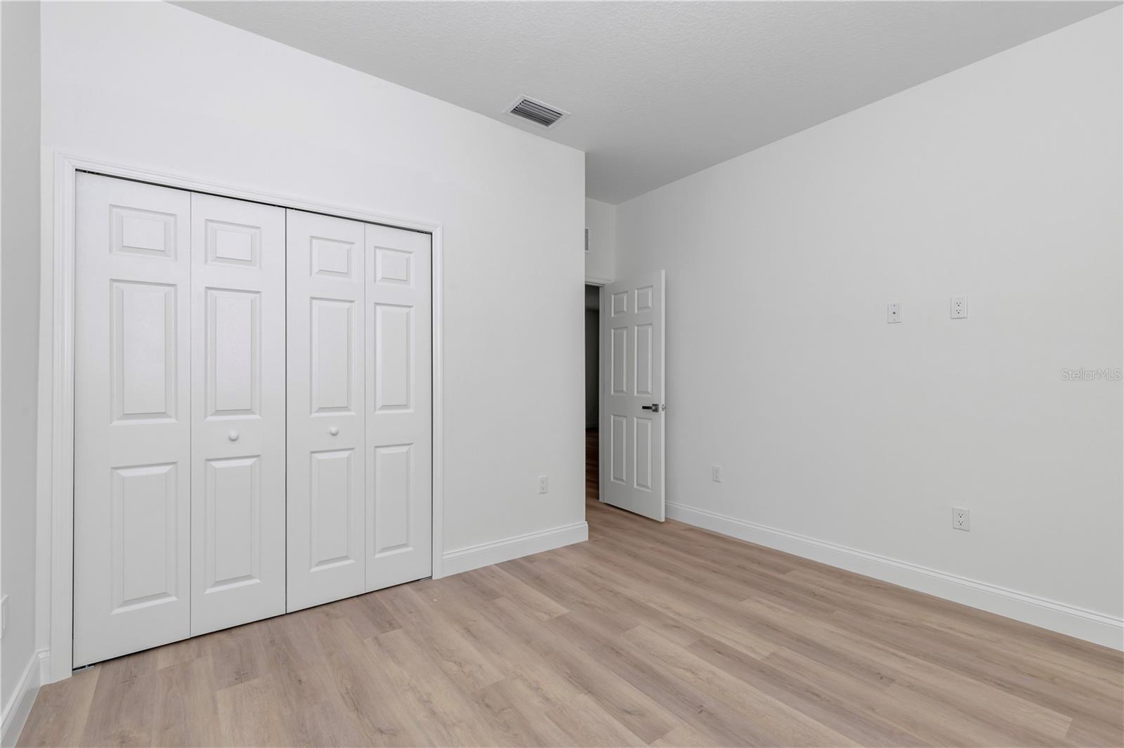 CITRUS SPGS UNIT 11 - Residential