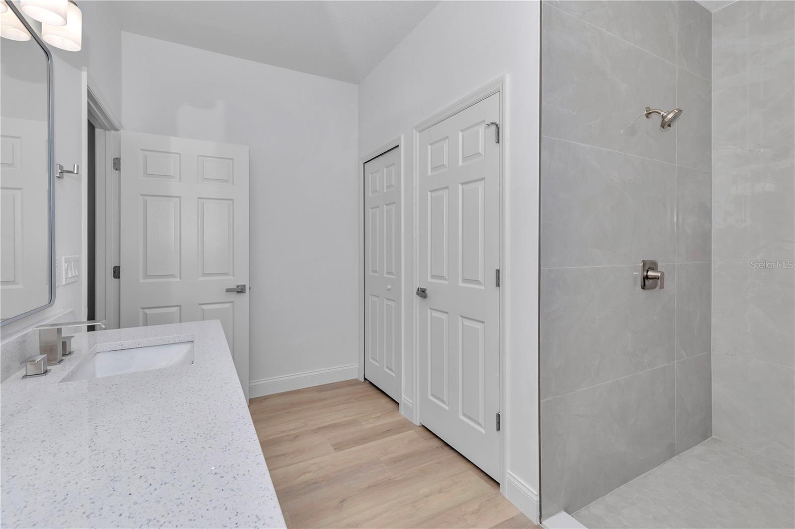 CITRUS SPGS UNIT 11 - Residential