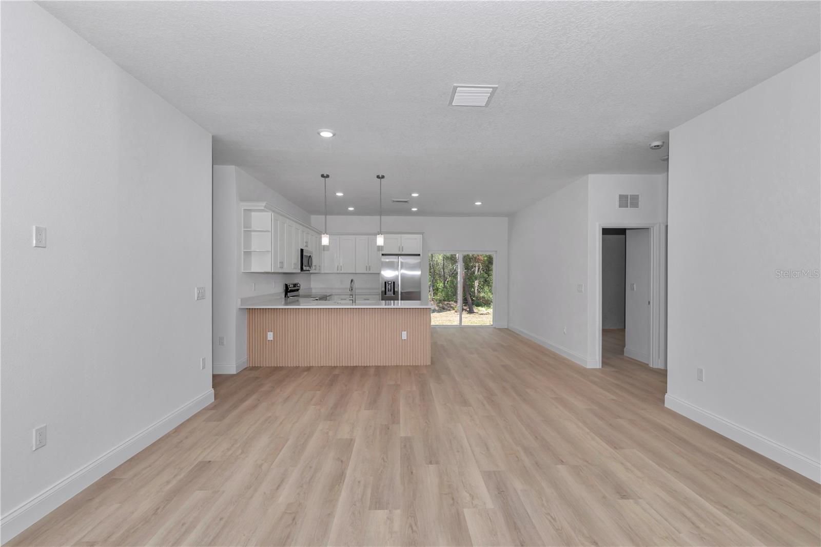CITRUS SPGS UNIT 11 - Residential