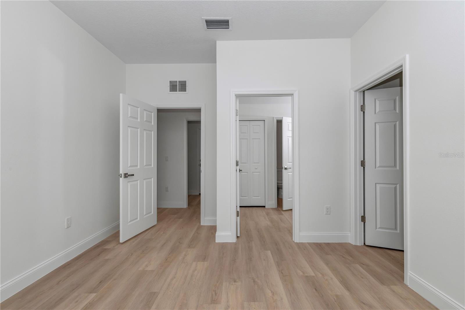 CITRUS SPGS UNIT 11 - Residential