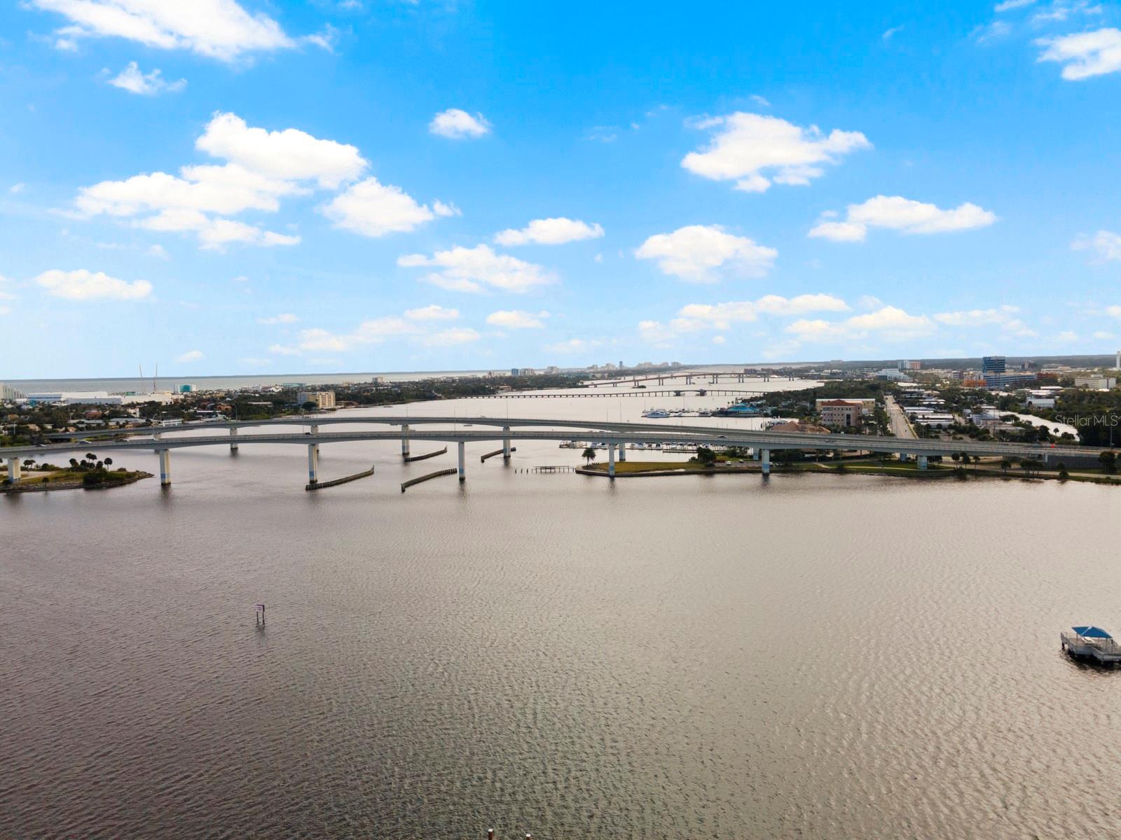 MARINA GRANDE ON HALIFAX - Residential