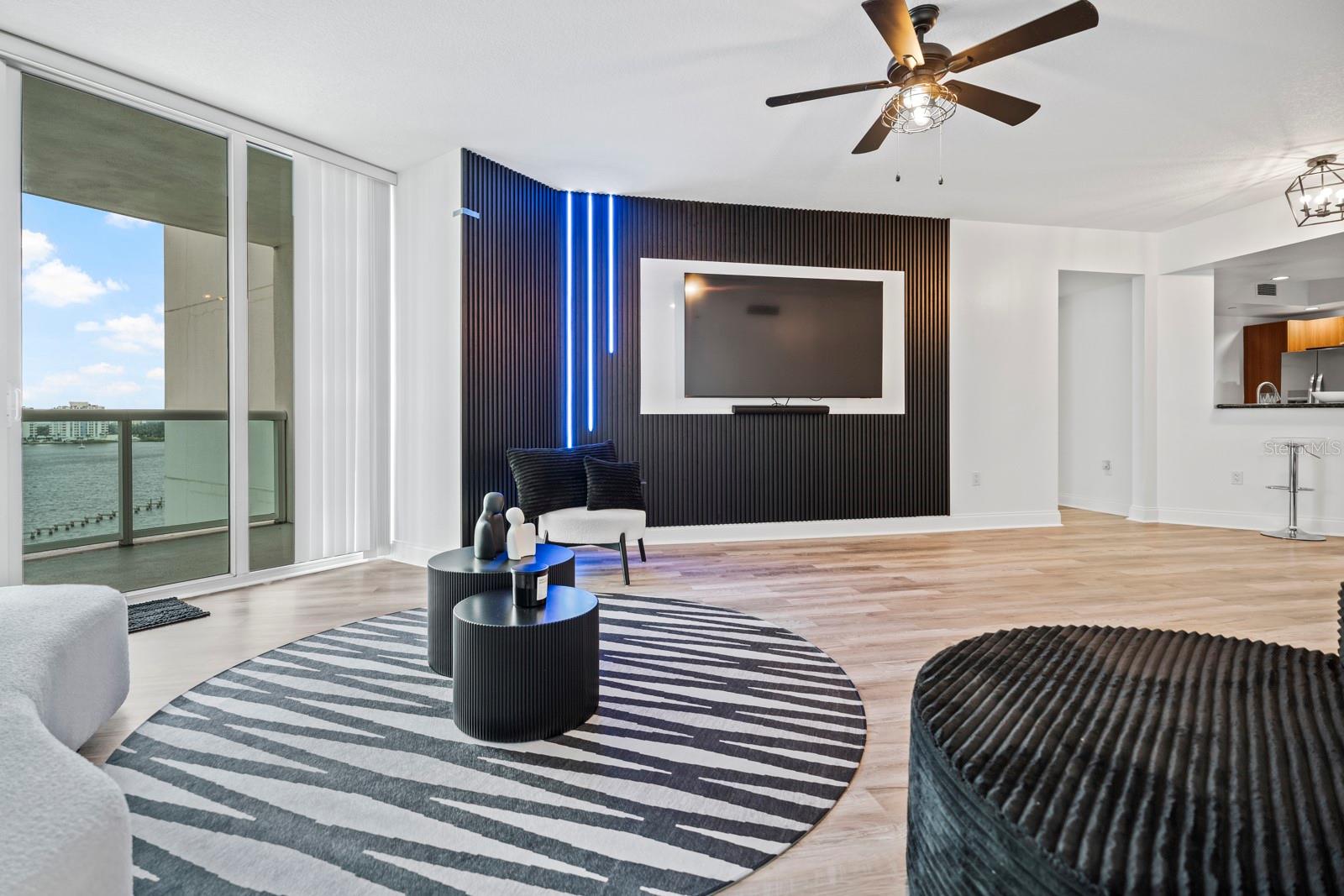 MARINA GRANDE ON HALIFAX - Residential