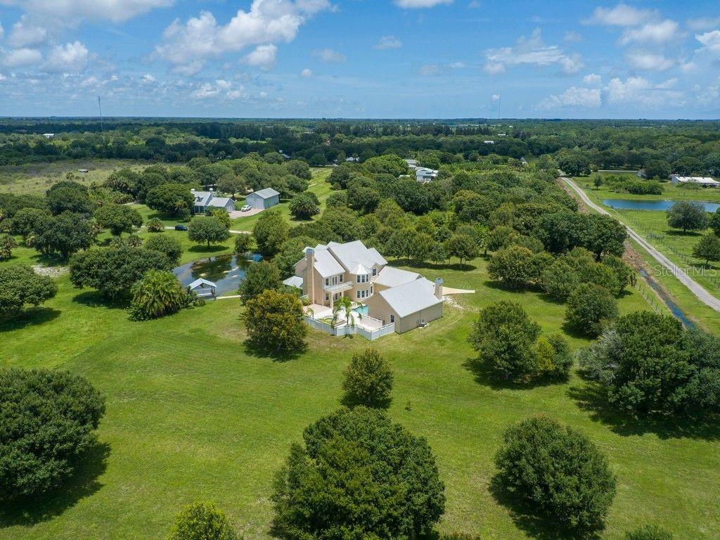 6355 65TH STREET, VERO BEACH, FL, 32967/$2,300,000 2 6355 65TH STREET