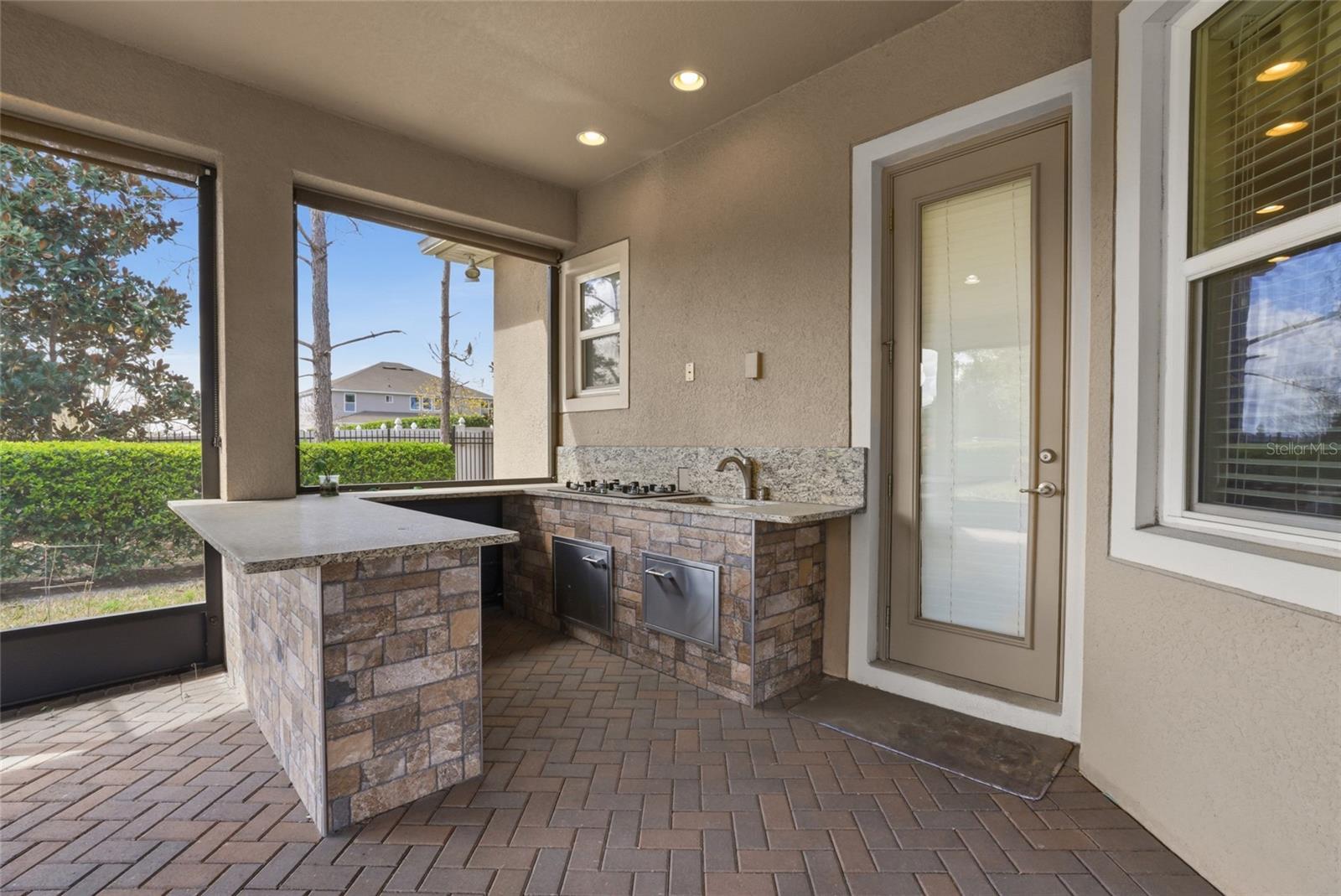 FONTANA ESTATES - Residential