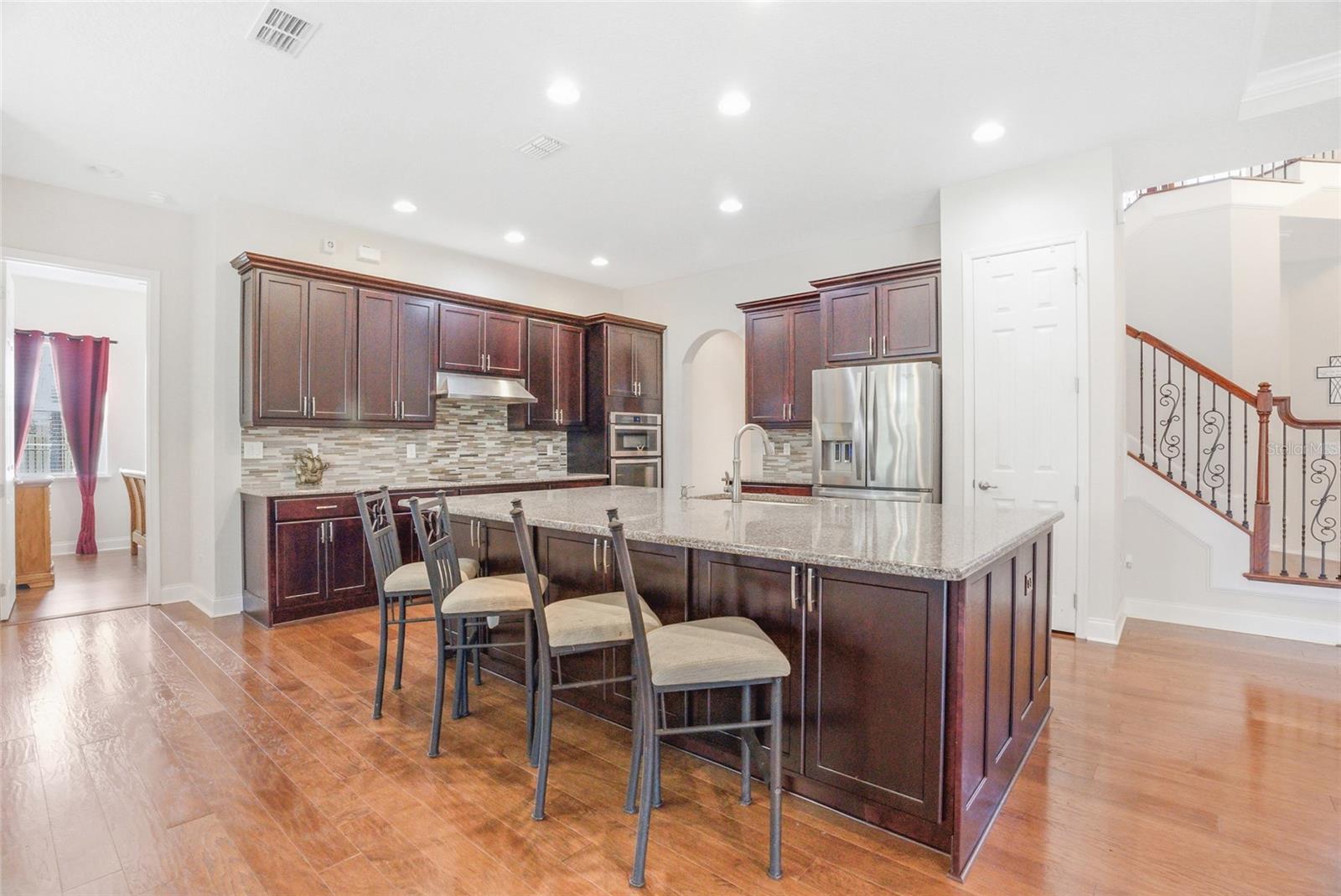 FONTANA ESTATES - Residential