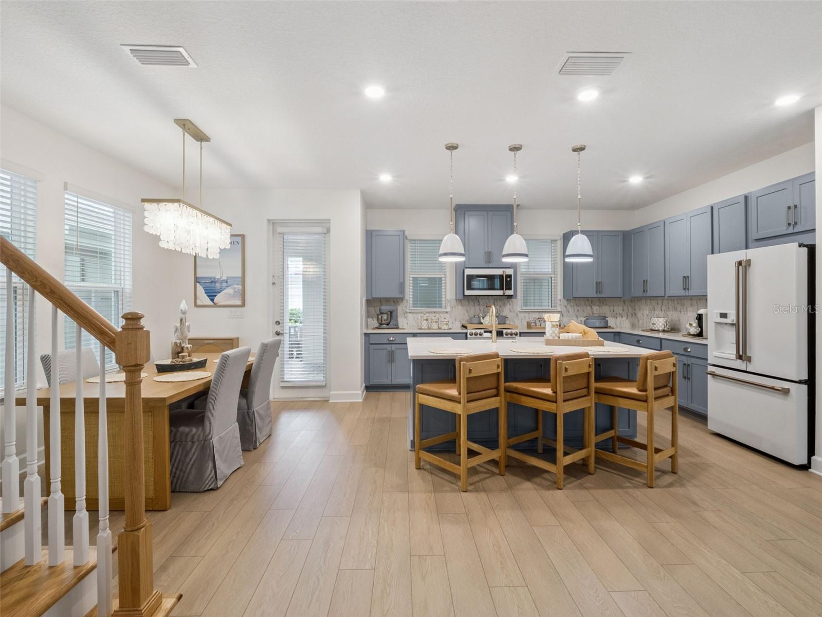 16186 HONEY HARVEST STREET