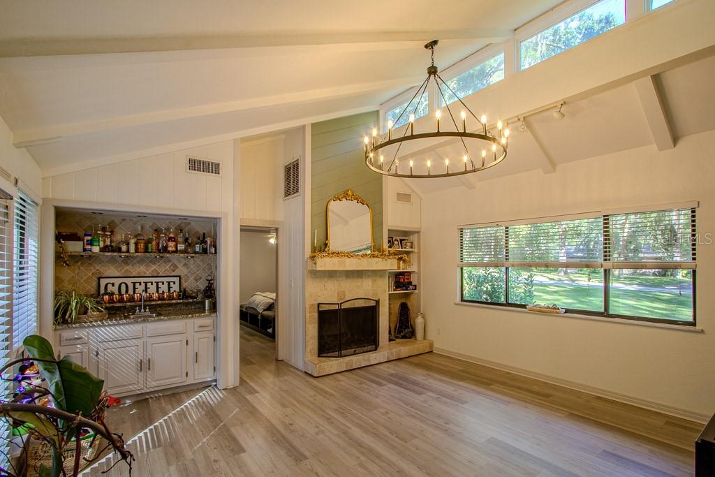 BUCKINGHAM SOUTH - Residential