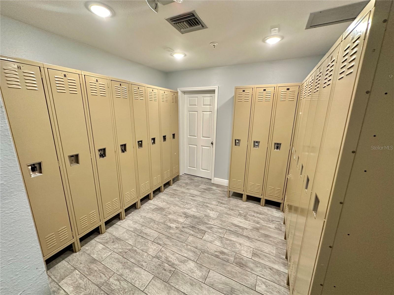 GULF ISLAND BEACH TENNIS - Residential Lease