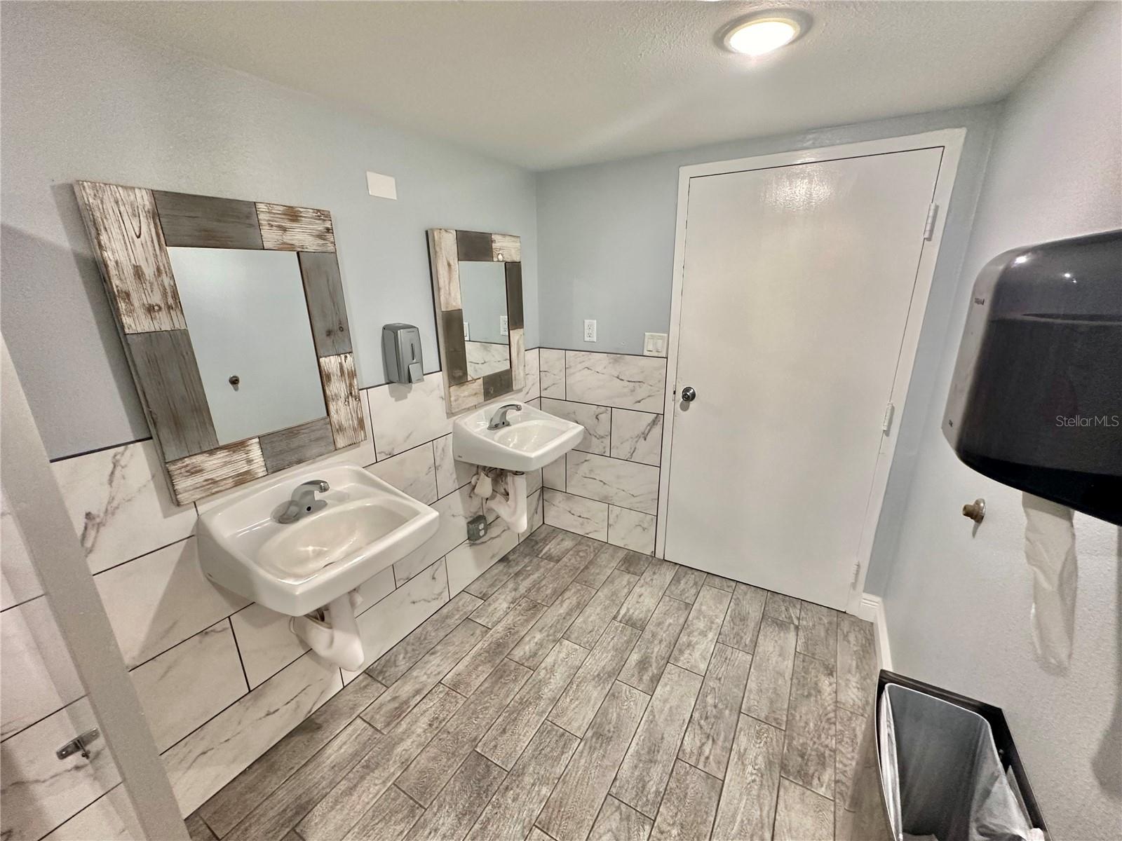 GULF ISLAND BEACH TENNIS - Residential Lease