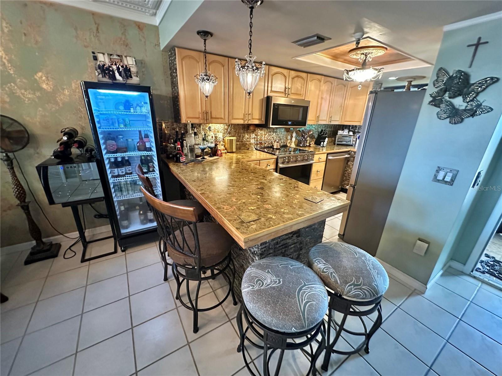 GULF ISLAND BEACH TENNIS - Residential Lease