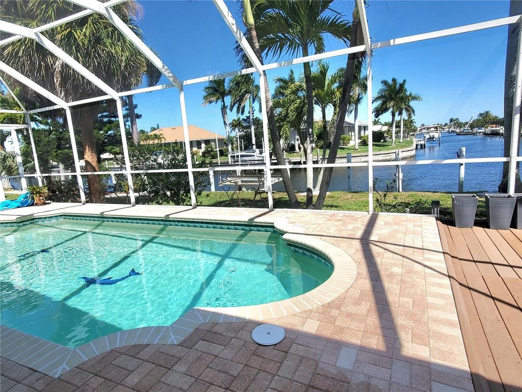 Photo of 1980 Aqui Esta Drive, Punta Gorda, FL 33950 (MLS # C7523186)