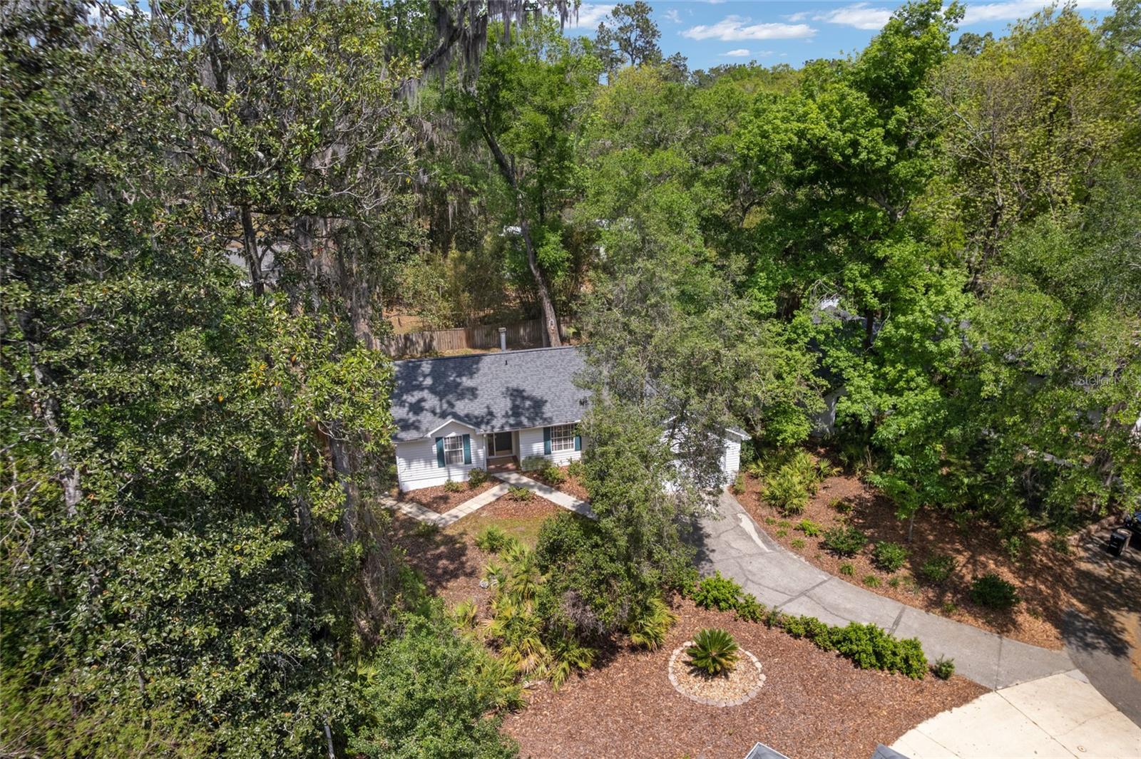 LENOX PLACE - Residential