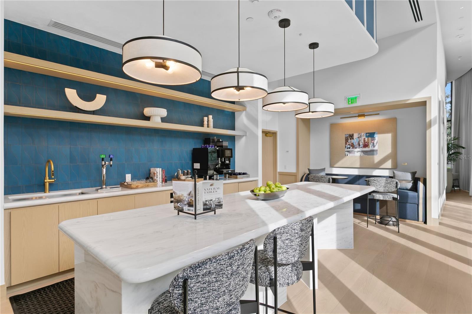 BAYSHORE YSABELLA CONDOMINIUM - Residential