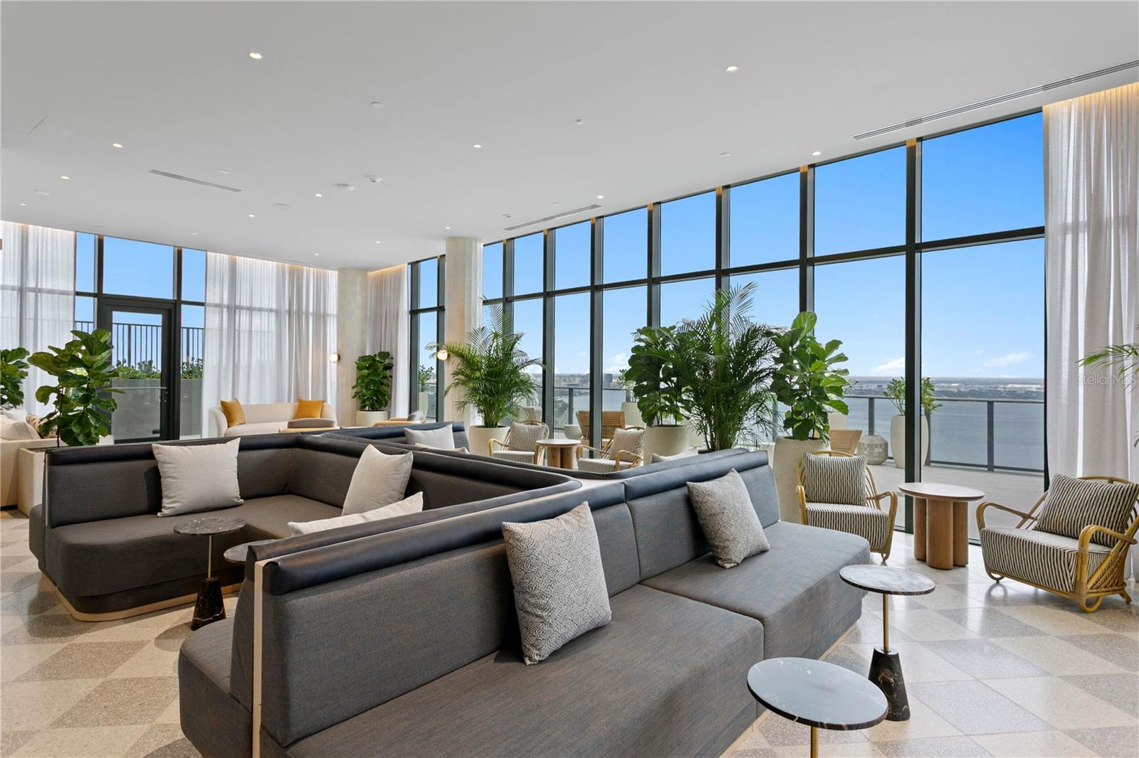 BAYSHORE YSABELLA CONDOMINIUM - Residential