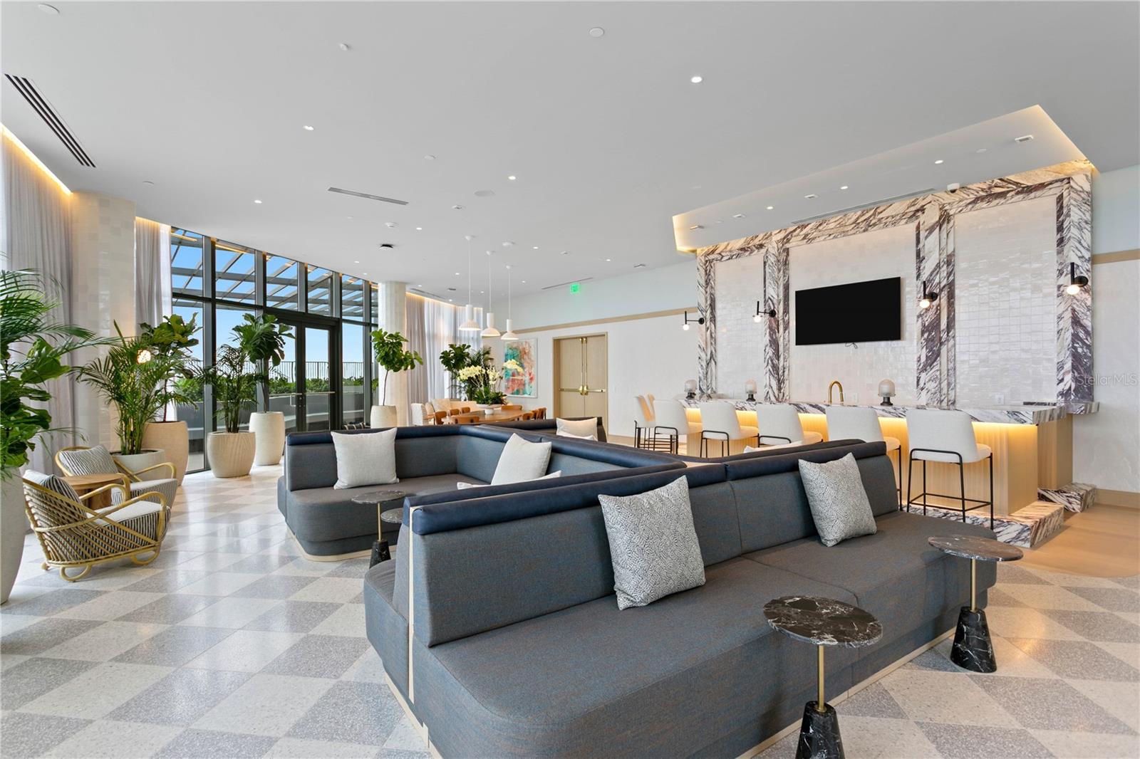 BAYSHORE YSABELLA CONDOMINIUM - Residential